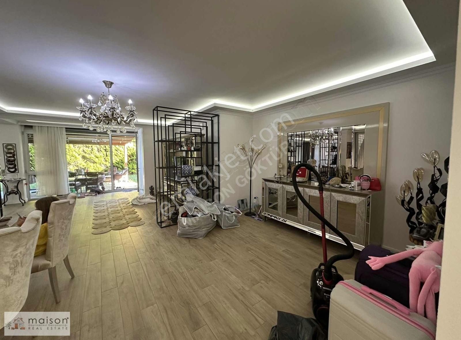 Maıson Göktürk Davutpaşa'da Satılık 8+2 Tam Müstakil Villa - Görsel 10