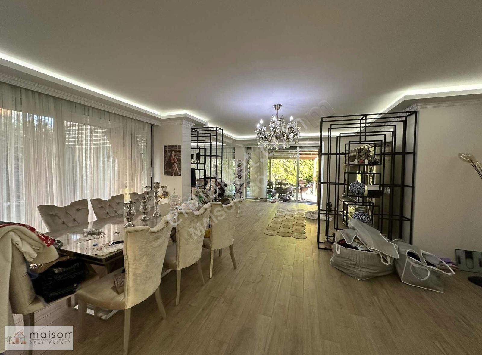 Maıson Göktürk Davutpaşa'da Satılık 8+2 Tam Müstakil Villa - Görsel 13