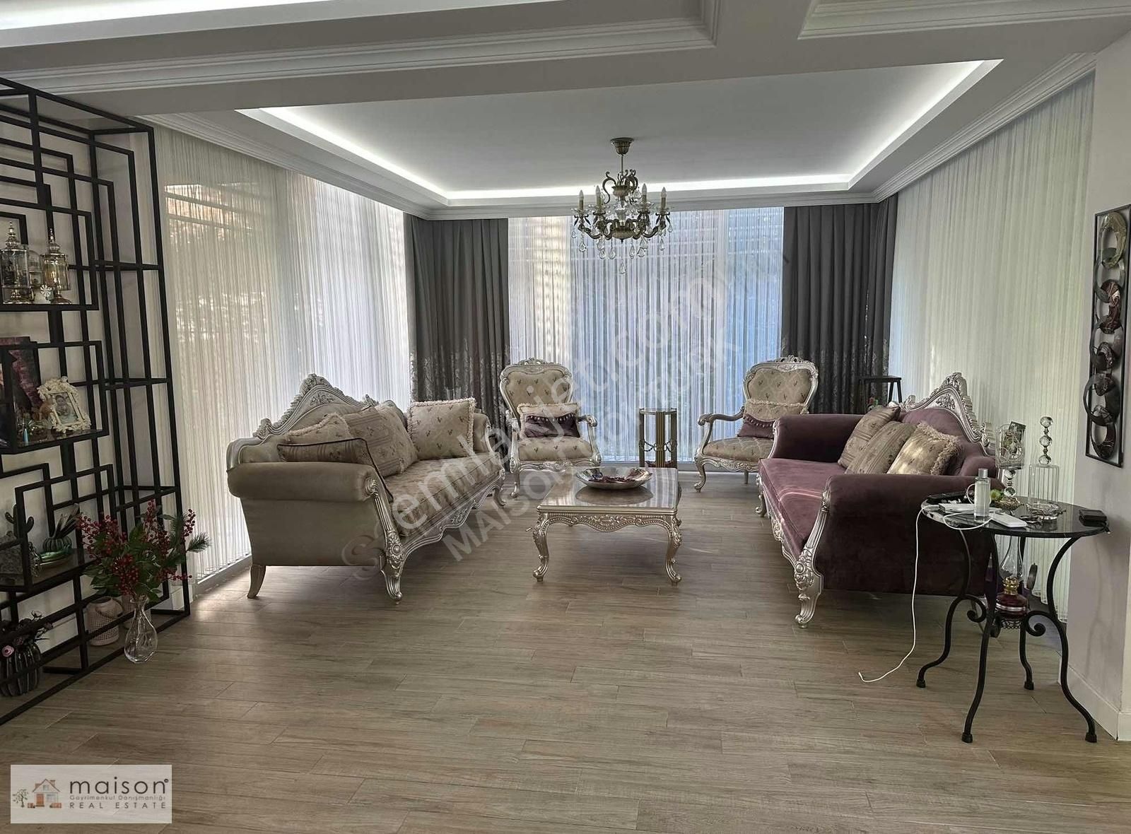 Maıson Göktürk Davutpaşa'da Satılık 8+2 Tam Müstakil Villa - Görsel 7