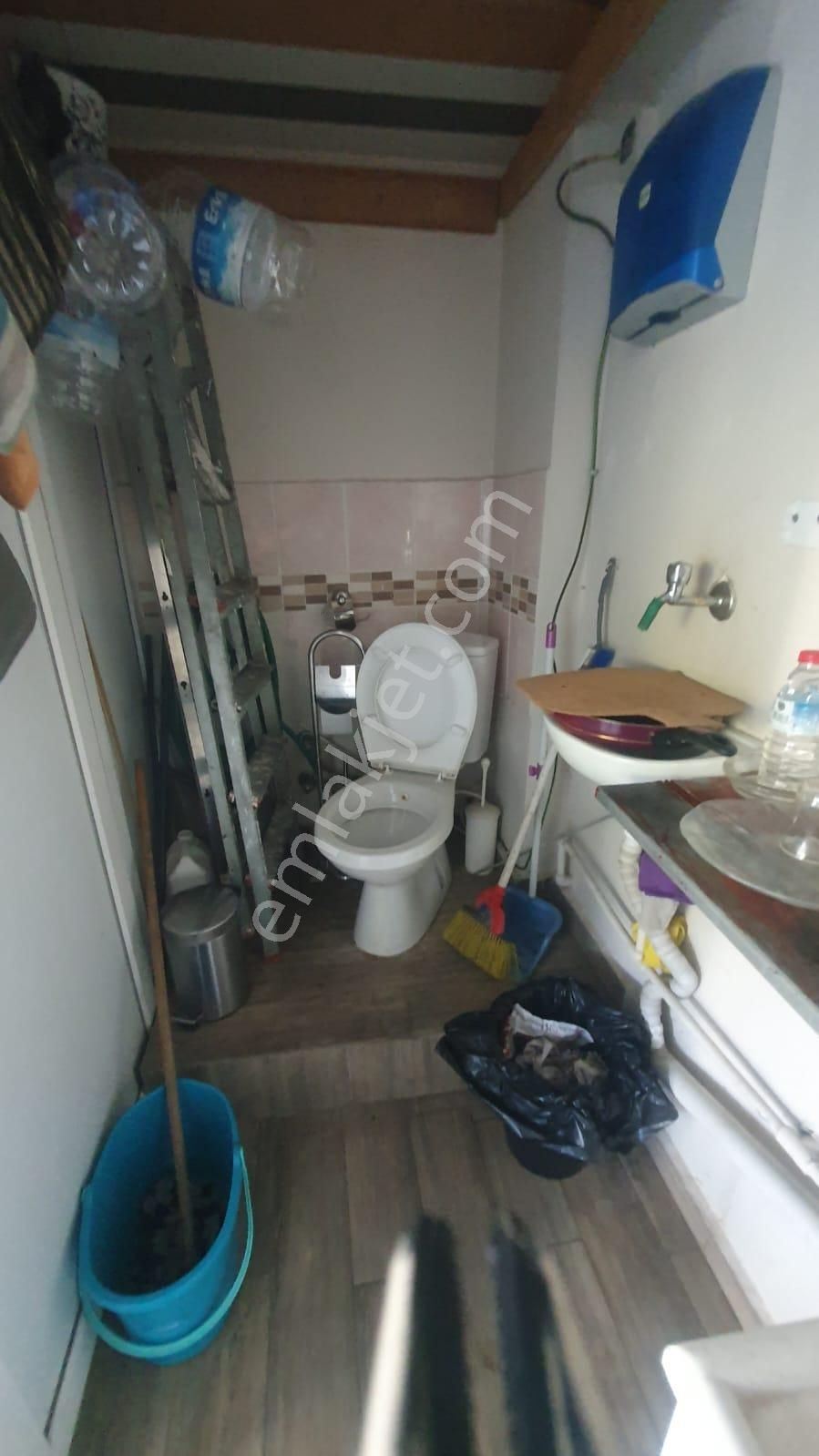 İzmir Yeşilyurt Mızraklı Caddesi Üzerinde Dükkan - Görsel 10