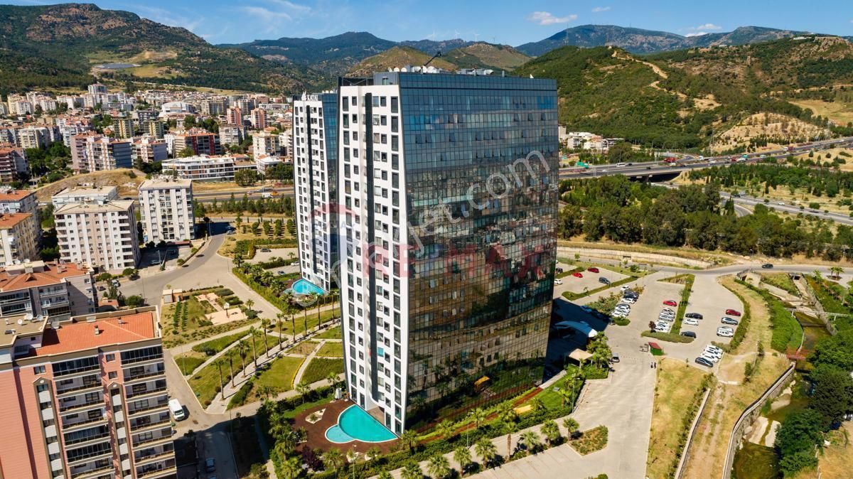 Karşıyaka Örnekköy Satılık Residence Aypark Residence’ta Kuzey Cephede Satılık Daire