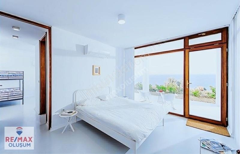 Suna Tabakçı'dan İzmir Karaburun Deniz Manzaralı Satılık Villa - Görsel 17