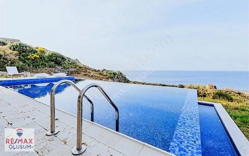 Suna Tabakçı'dan İzmir Karaburun Deniz Manzaralı Satılık Villa - Görsel 2
