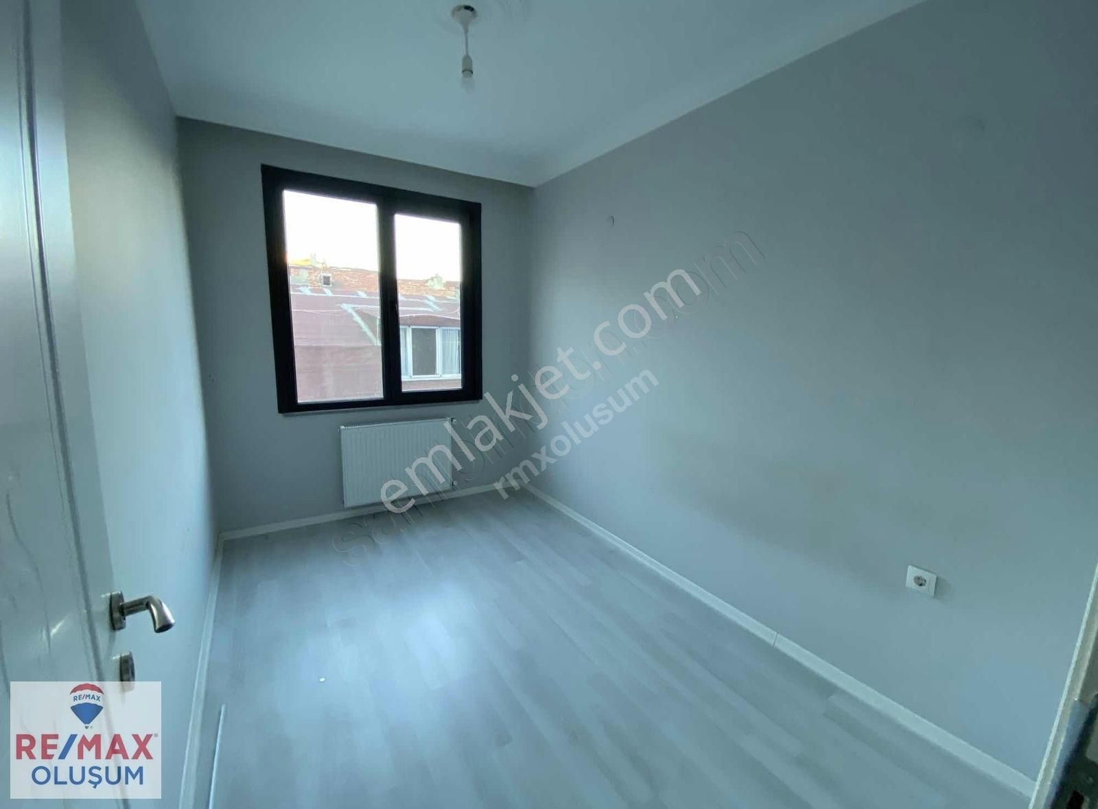 Küçükçekmece Halkalı Merkez Satılık Daire Halkalı Merkez Mh Satılık 2+1 2.Kat 2+1 İskanlı Daire