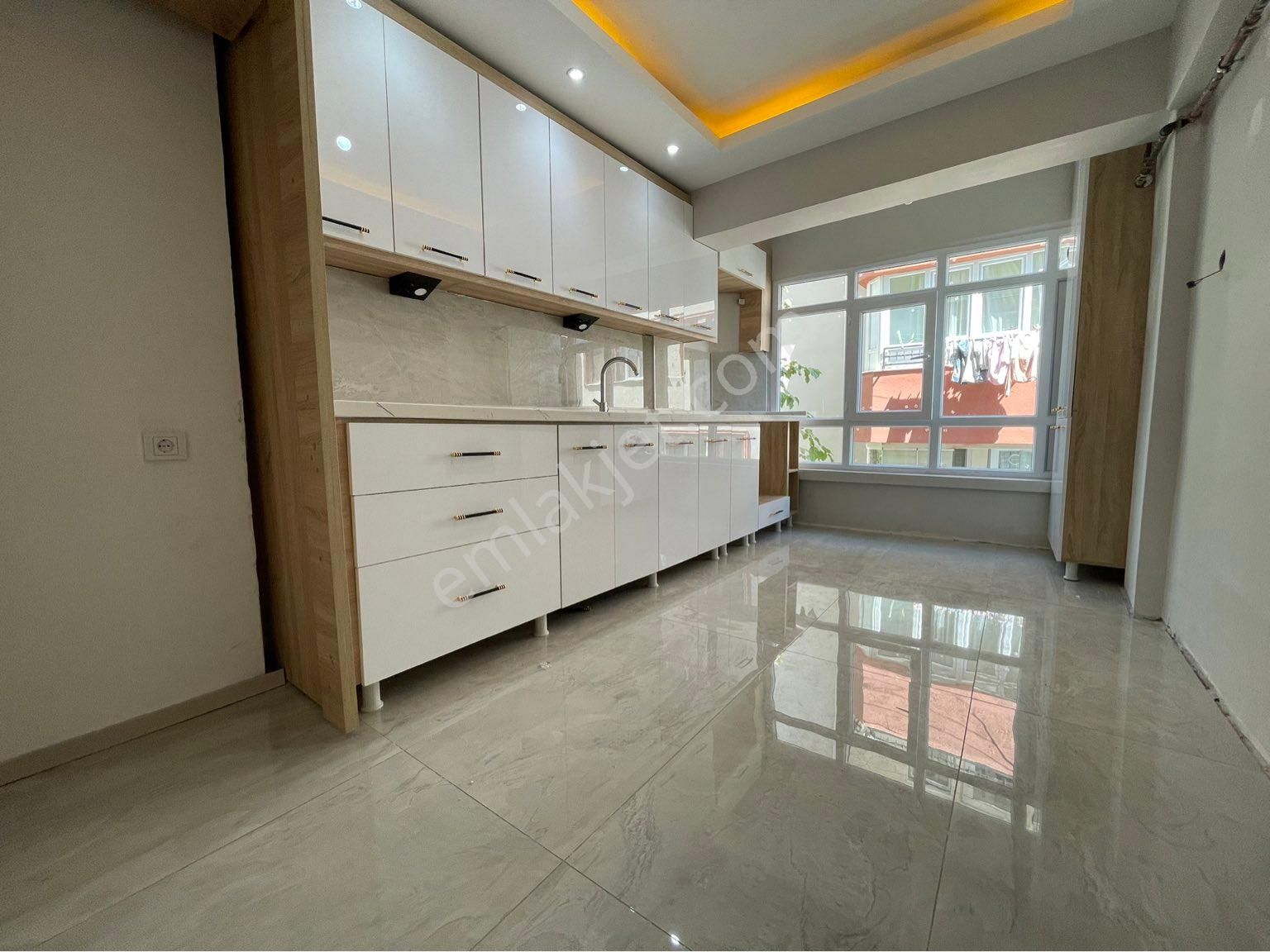 Sincan Gökçek Satılık Daire  FATİH GÖKÇEK MH.'DE 3+1 1.ARAKAT SATILIK DAİRE