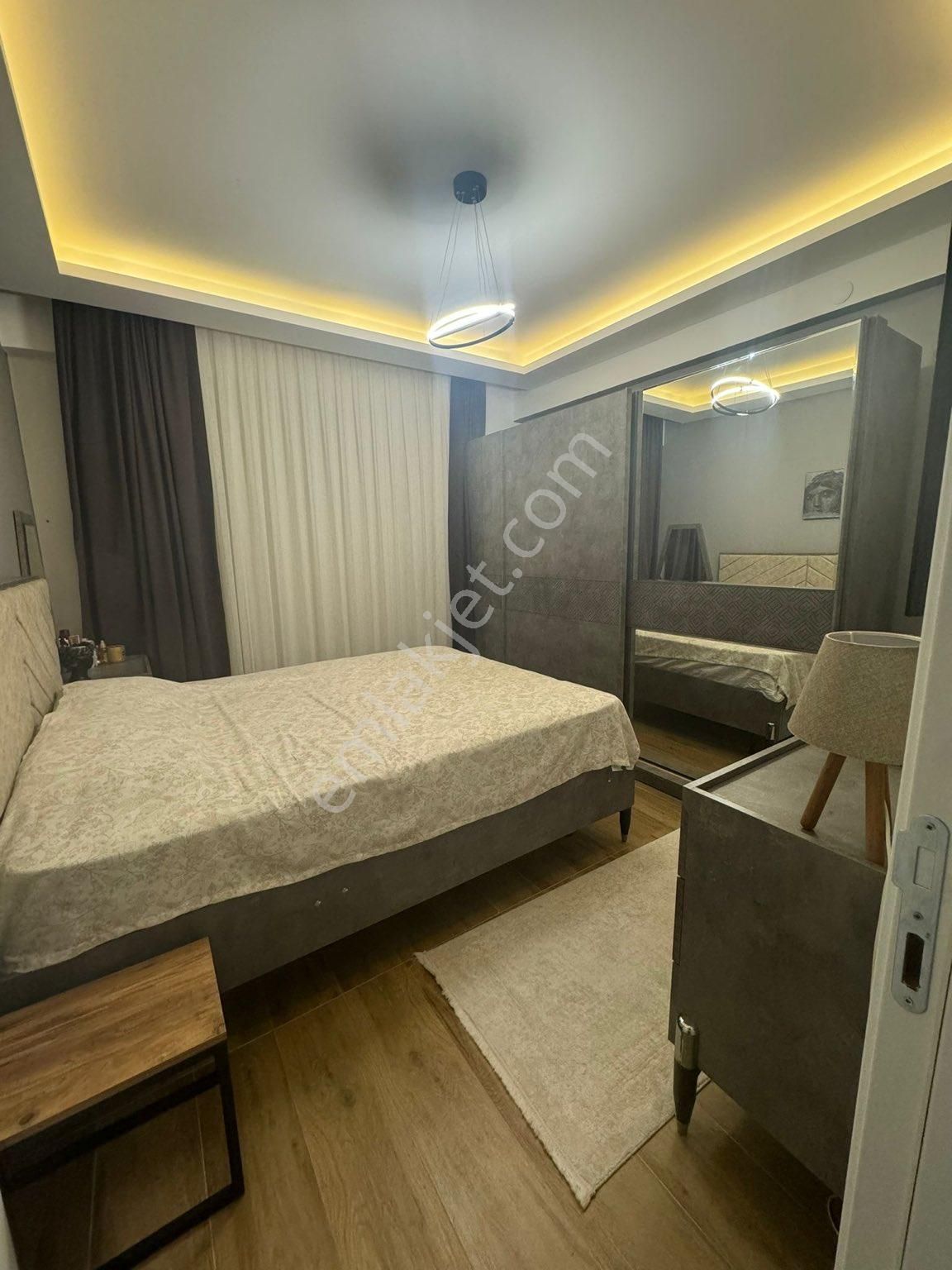 Kuşadasında Havuzlu Güvenlikli Sitede Satılık 1+1 Daire - Görsel 12