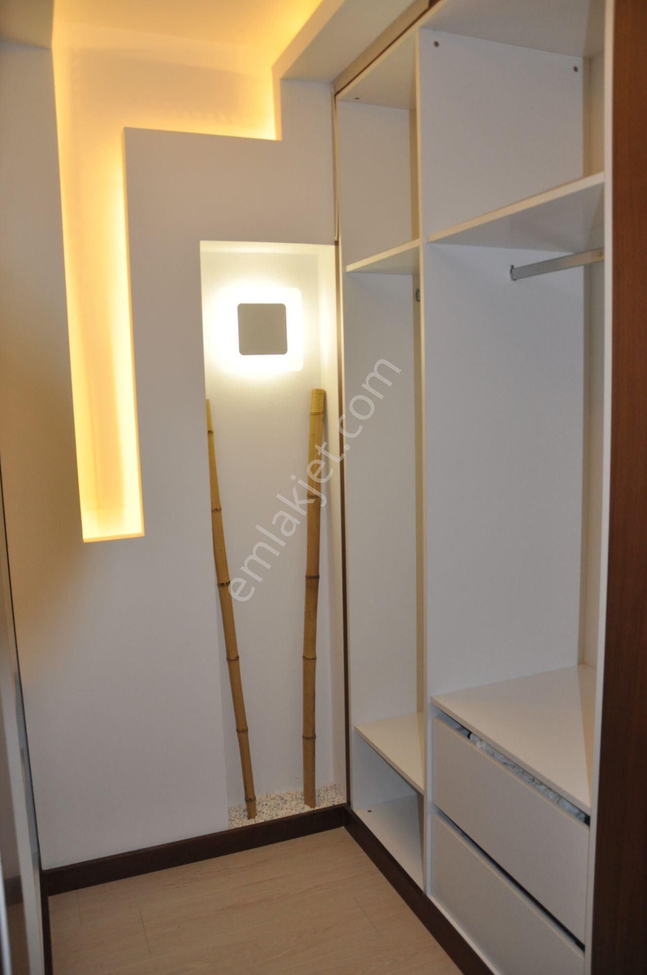 Kusadasi Merkezde Geniş Luks Daireler - Görsel 19