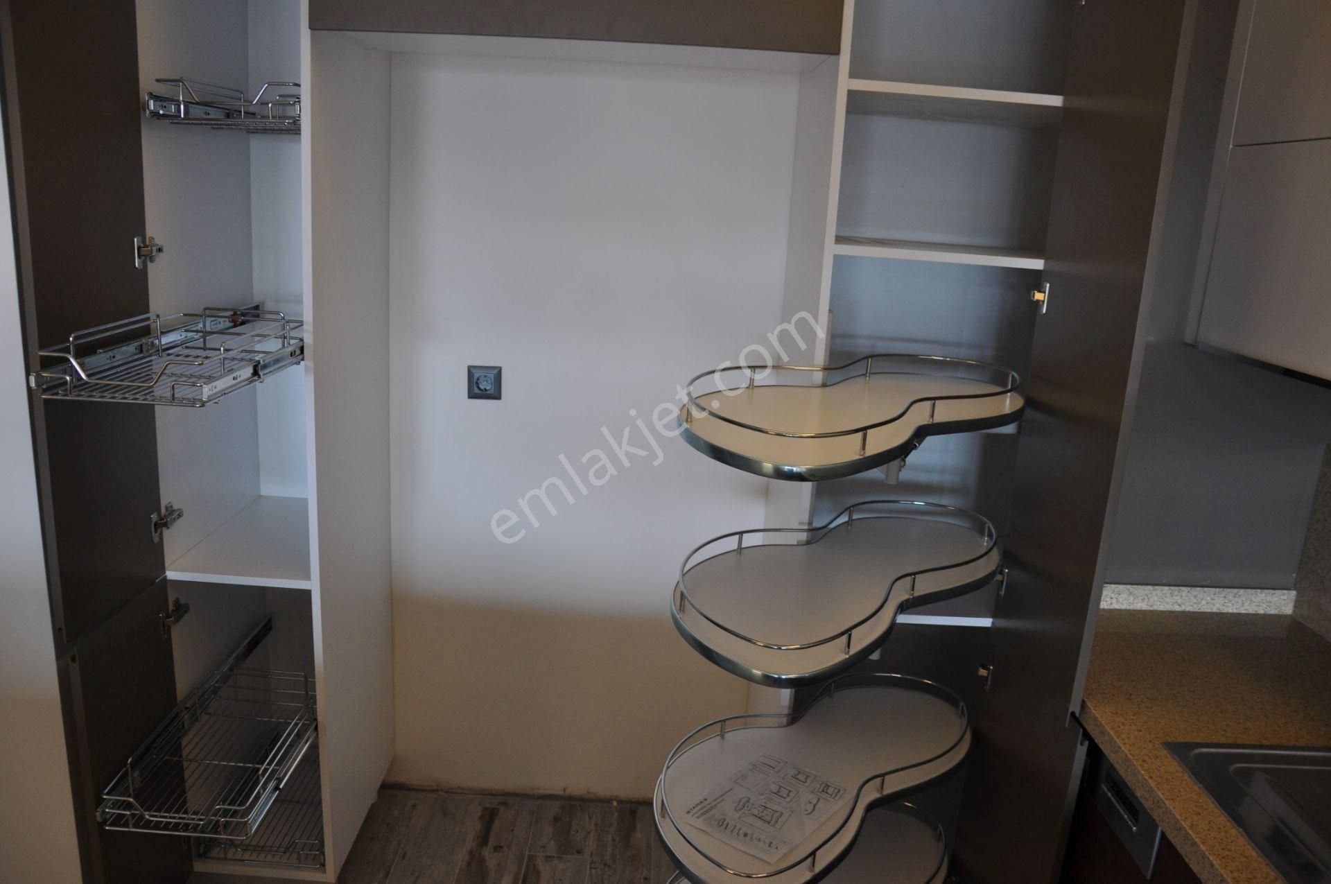 Kusadasi Merkezde Geniş Luks Daireler - Görsel 22