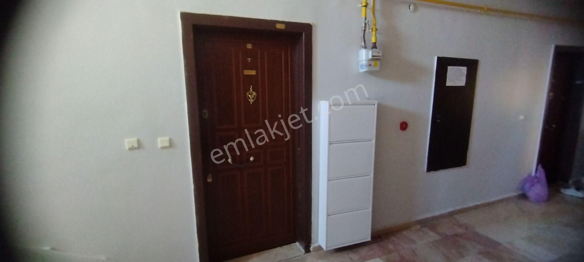 Sakarya Zümrüt Emlak'tan Camili De Ayçiçeği Evlerinde 3+1, 145 M2 Kiralık Daire - Görsel 29