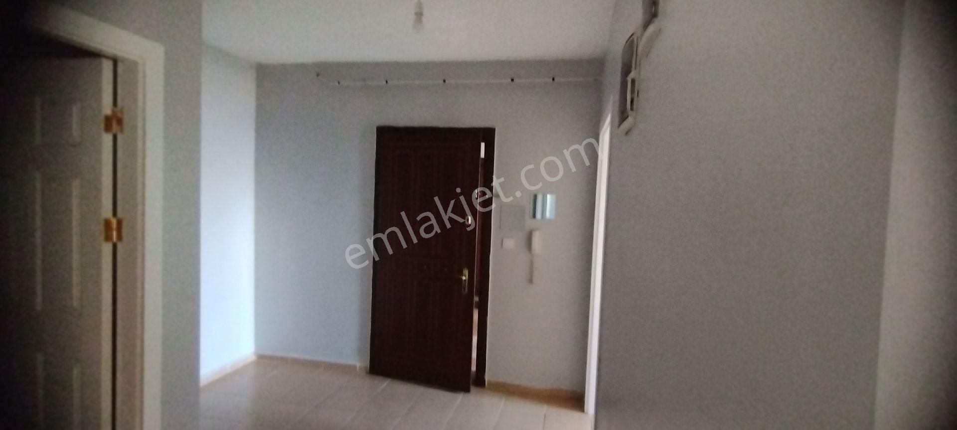 Sakarya Zümrüt Emlak'tan Camili De Ayçiçeği Evlerinde 3+1, 145 M2 Kiralık Daire - Görsel 27