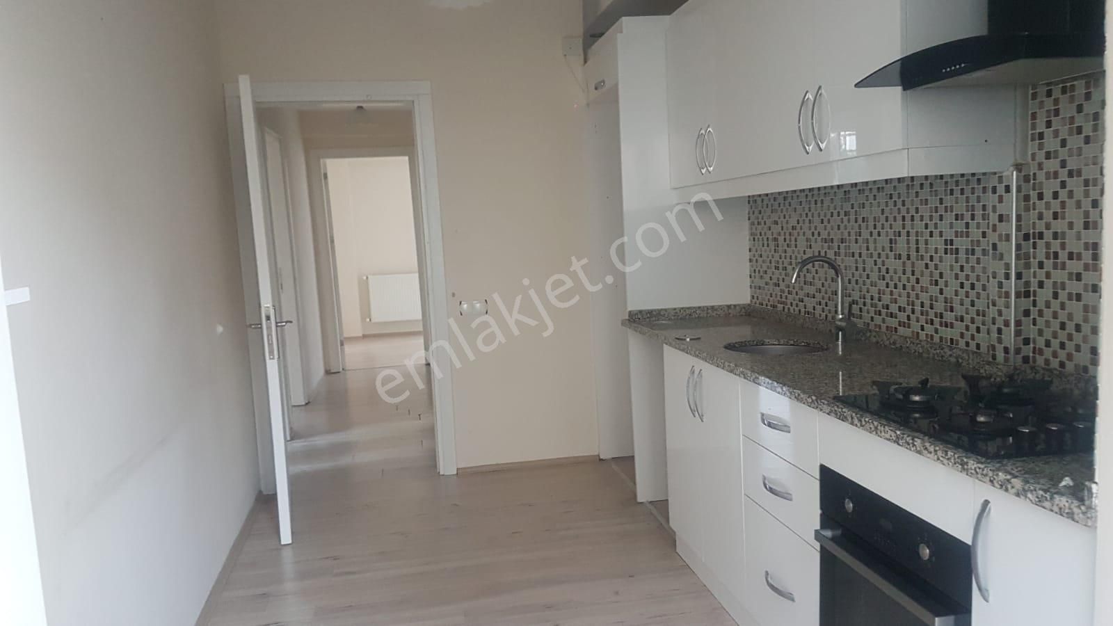 Merkezefendi Servergazi Kiralık Daire  ENDER UYSAL GAYRİMENKULDEN SERVERGAZİ DE 2+1 100 M2 KİRALIK DAİR.