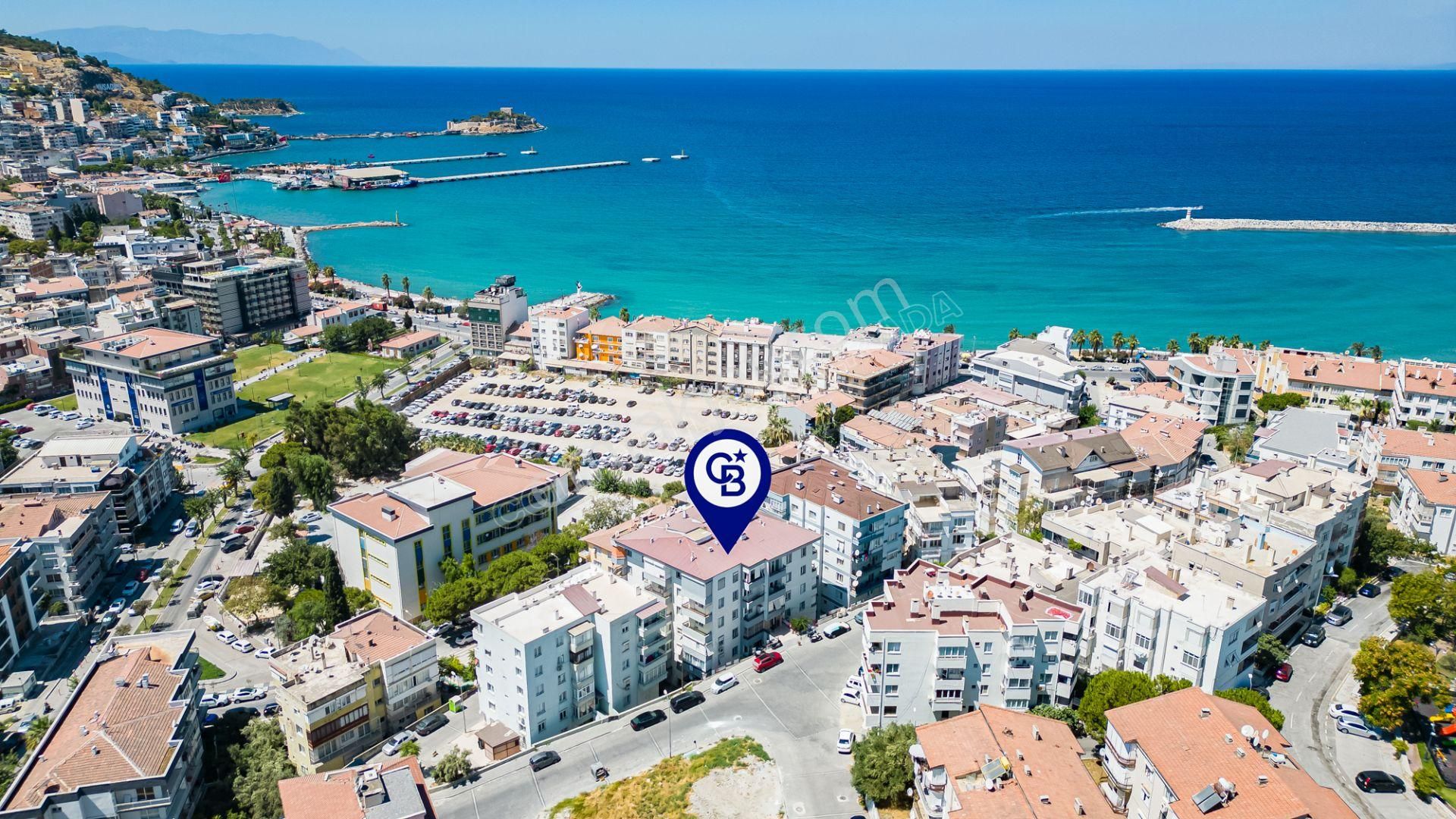 Kuşadası Türkmen Satılık Daire  Kuşadası Marina Deniz Manzaralı 3+1 Daire