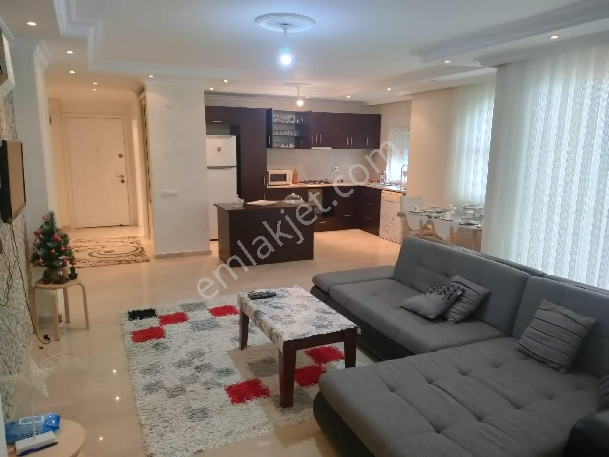 Alanya Tosmur Kiralık Daire  TOSMUR 2+1 KİRALIK EŞYALI DAİRE