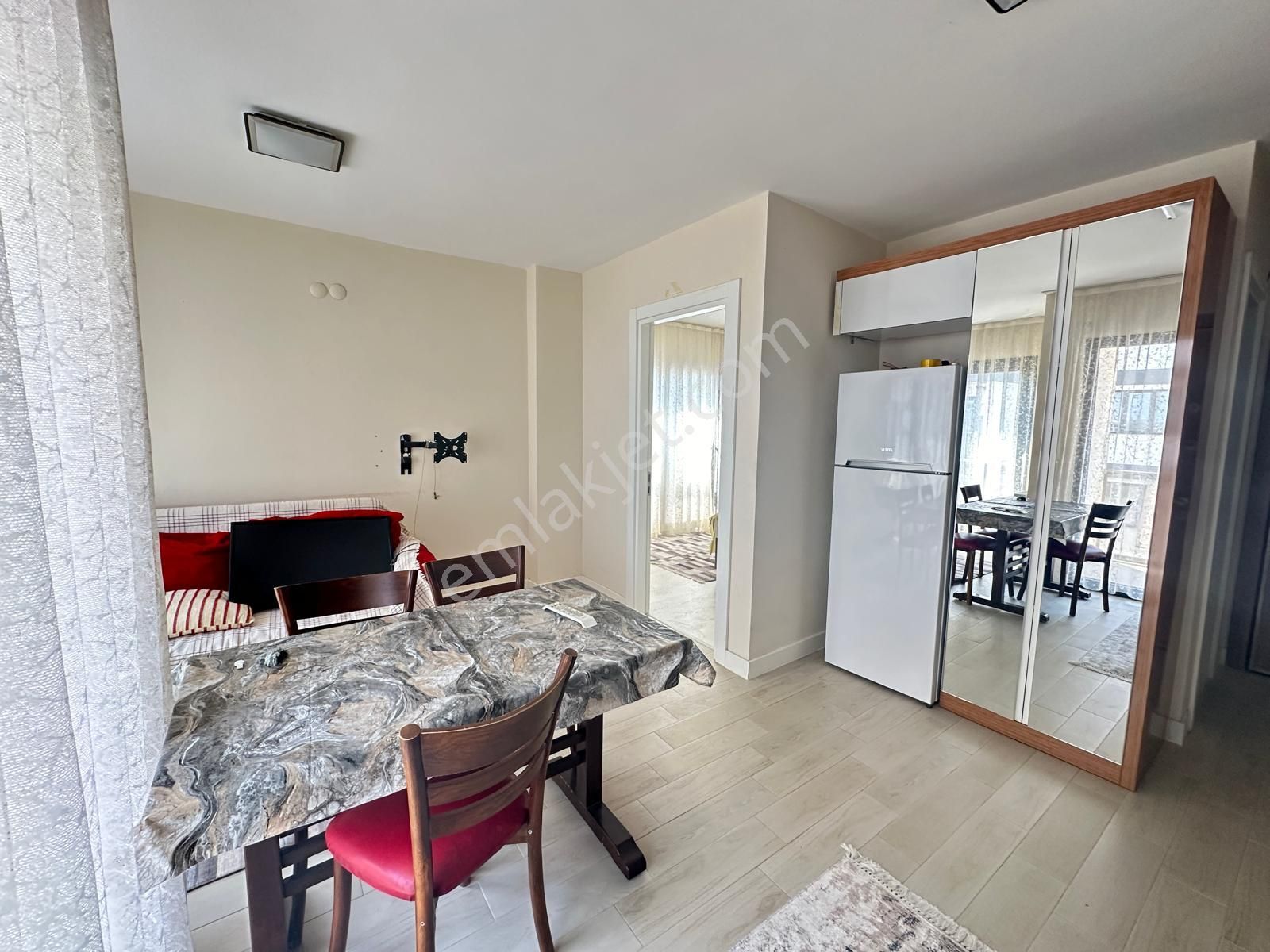 Seyrek Arki Life Sitesi 1+1 Eşyalı Kiralık Temiz Daire​​​​ - Görsel 7