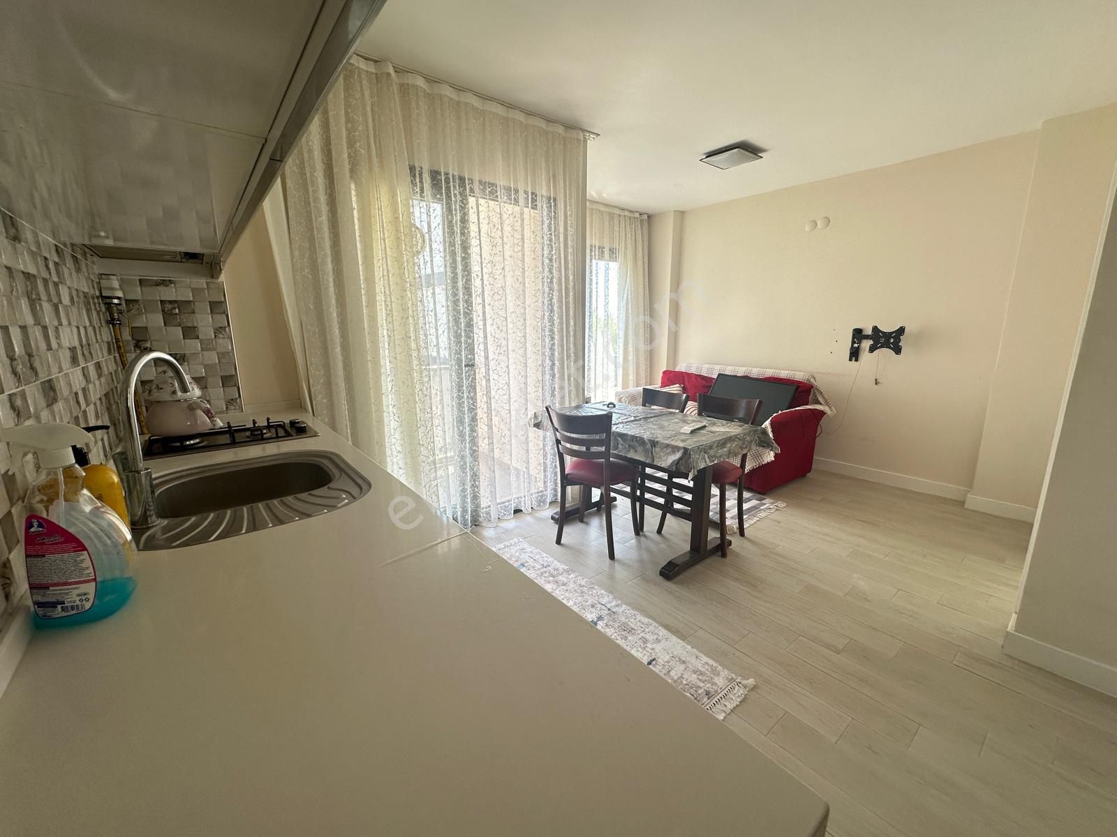 Seyrek Arki Life Sitesi 1+1 Eşyalı Kiralık Temiz Daire​​​​ - Görsel 6