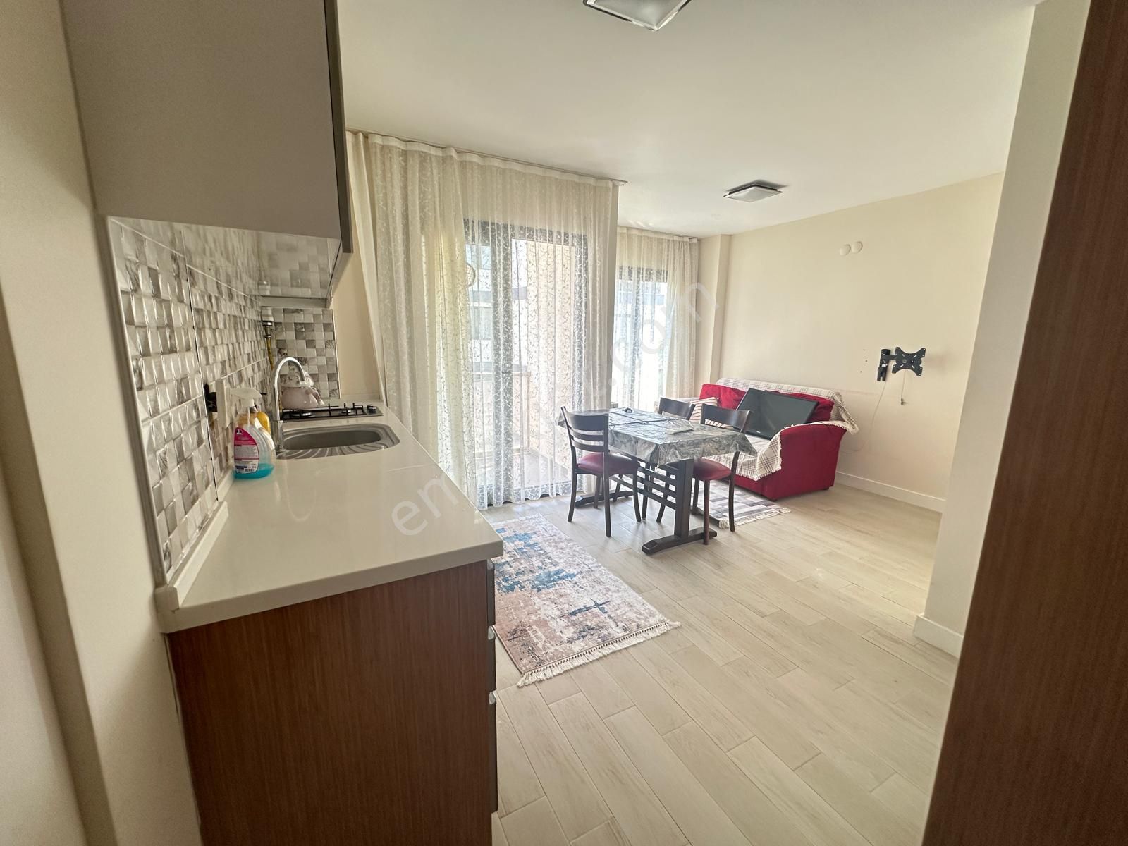 Seyrek Arki Life Sitesi 1+1 Eşyalı Kiralık Temiz Daire​​​​ - Görsel 5