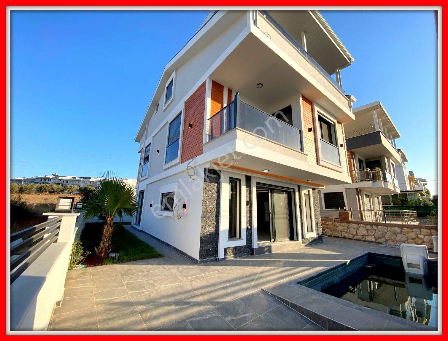 Didim Hisar Satılık Yazlık  Didim'de Satılık Tam Müstakil 5+1 Villa