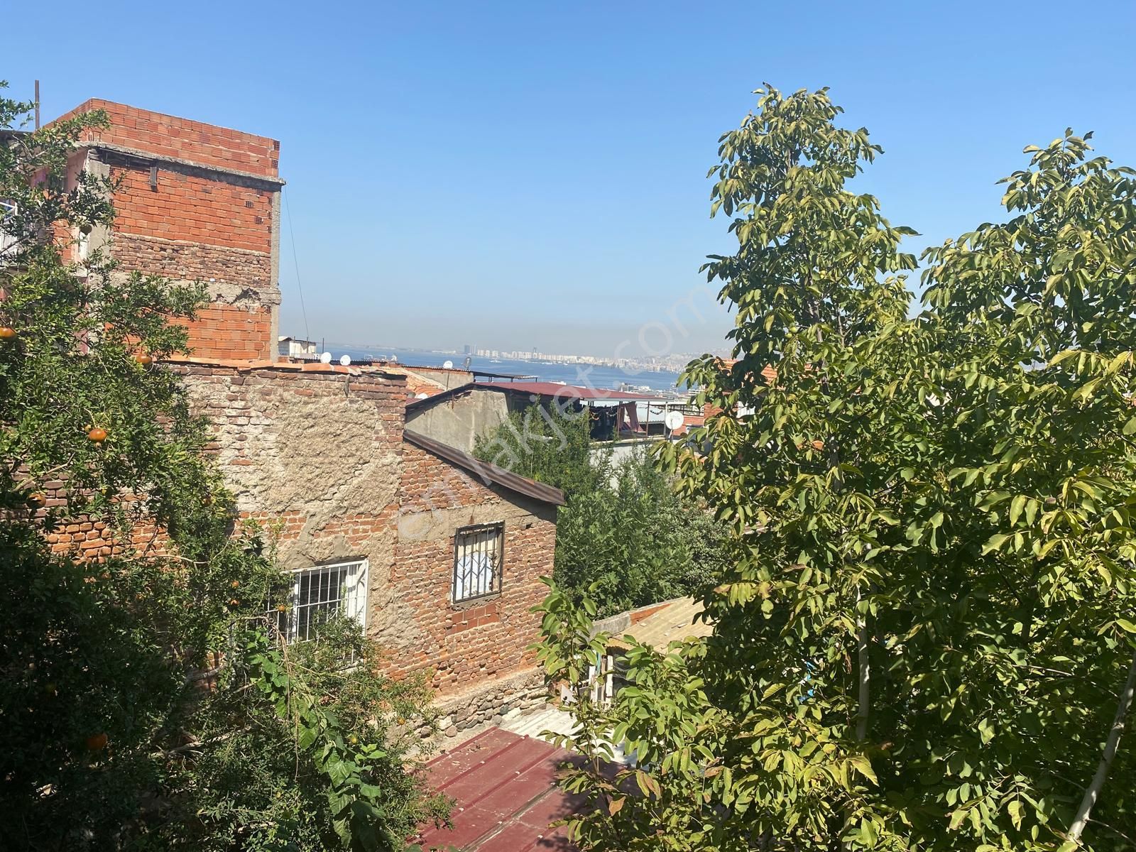 Süvari Mah. 811 Sok. 140 M2 İki Katlı Bahçeli Deniz Manzaralı Alt Zemin Kat İş Yeri - Görsel 7