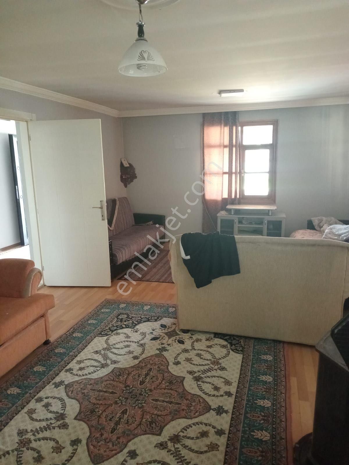 Elmalık'ta 900m2 Arazi İçinde Tek Katlı Köy Evi - Görsel 11