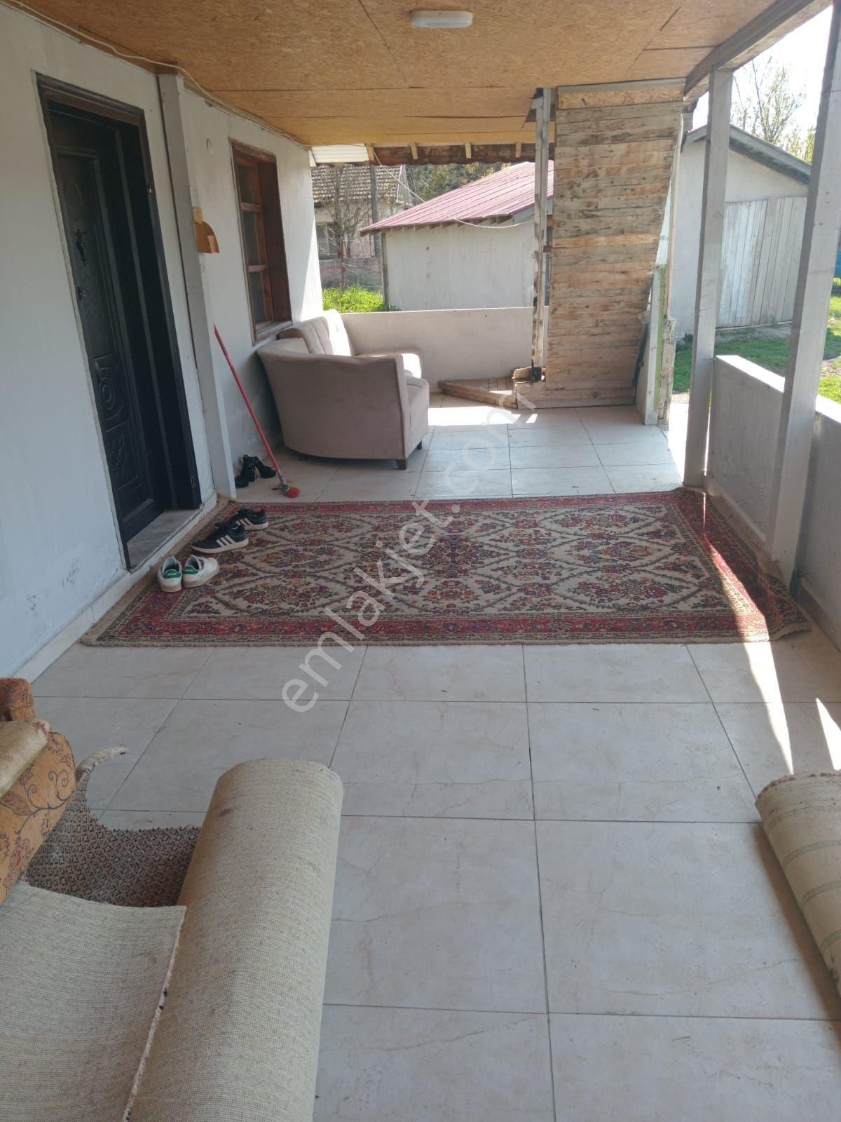 Elmalık'ta 900m2 Arazi İçinde Tek Katlı Köy Evi - Görsel 6