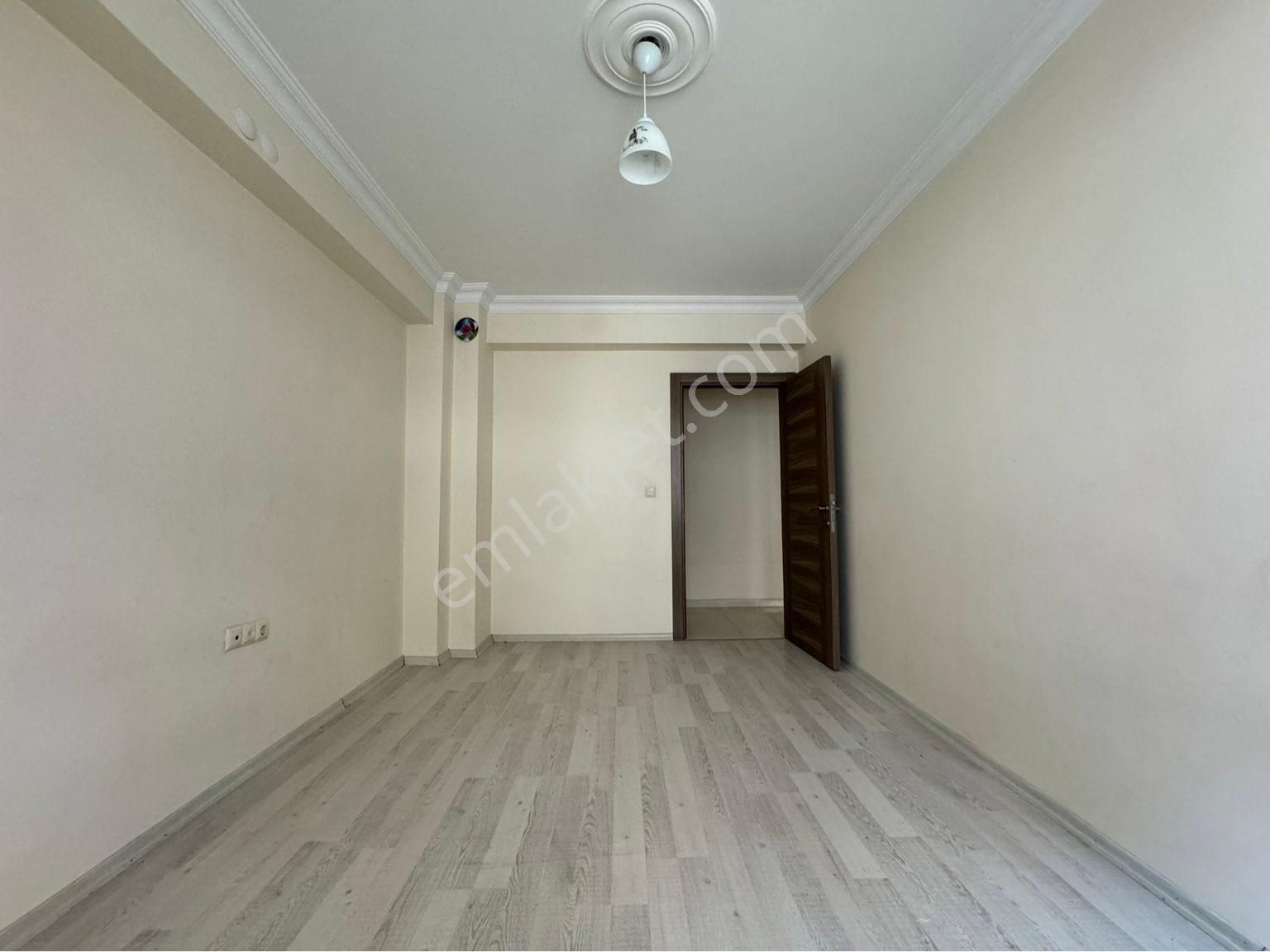 Pera'dan 71 Evler Mah. Ertaş Yanı Kiralık 3+1 Asansörlü Daire - Görsel 16