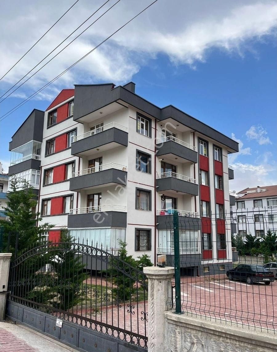 Selçuklu Beyhekim Satılık Daire FIRAT CADDESİ'NDE GÜZEL KONUMDA SATILIK 5+1 DUBLEKS DAİRE