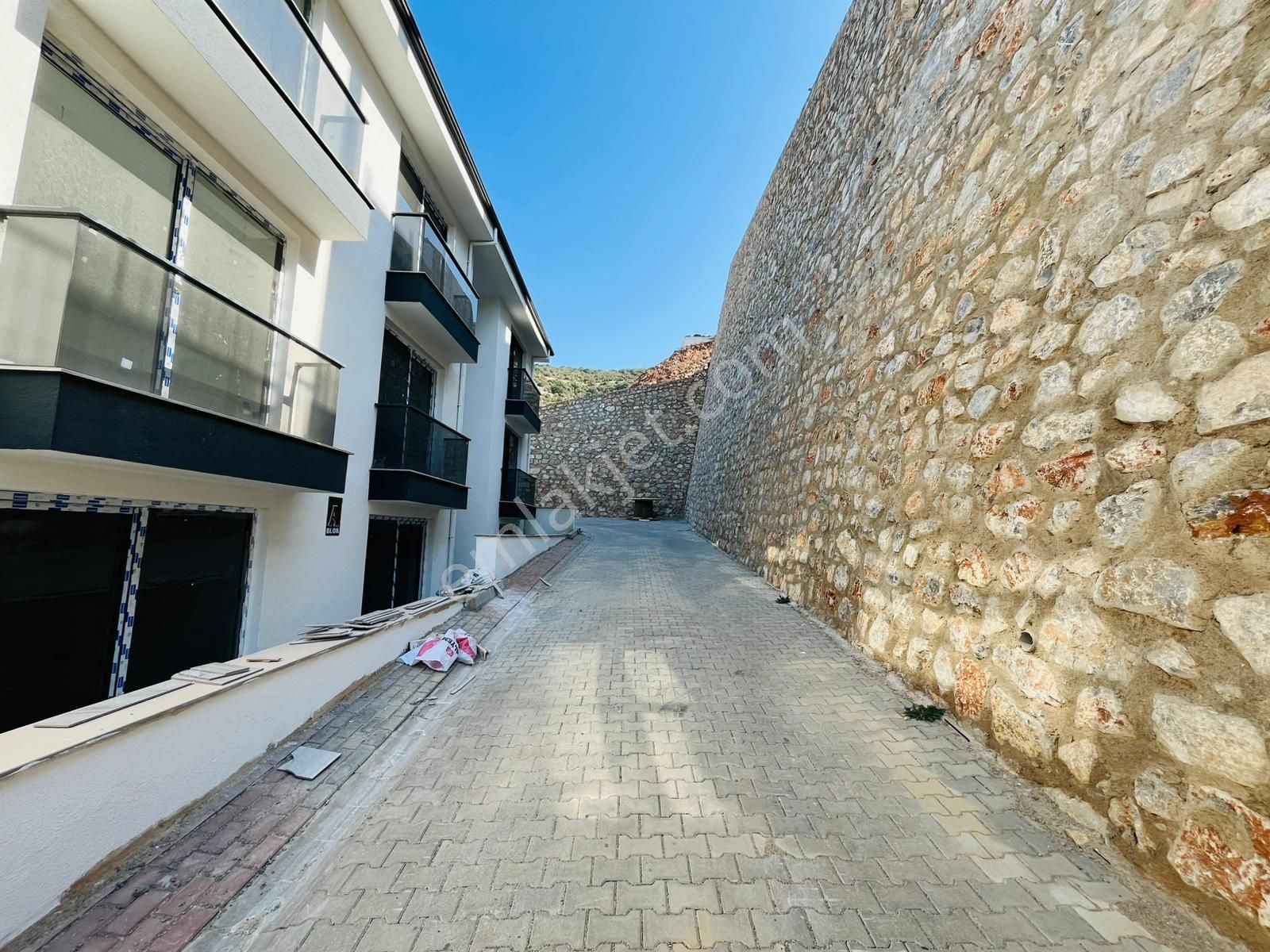 Remax Cool 2 'den 1+1 Doğa Manzaralı Daire - Görsel 25