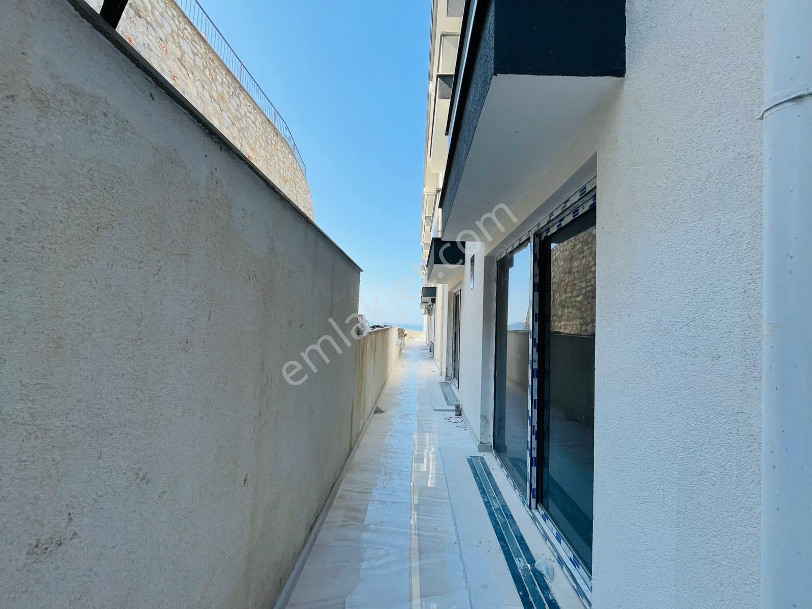 Remax Cool 2 'den 1+1 Doğa Manzaralı Daire - Görsel 23