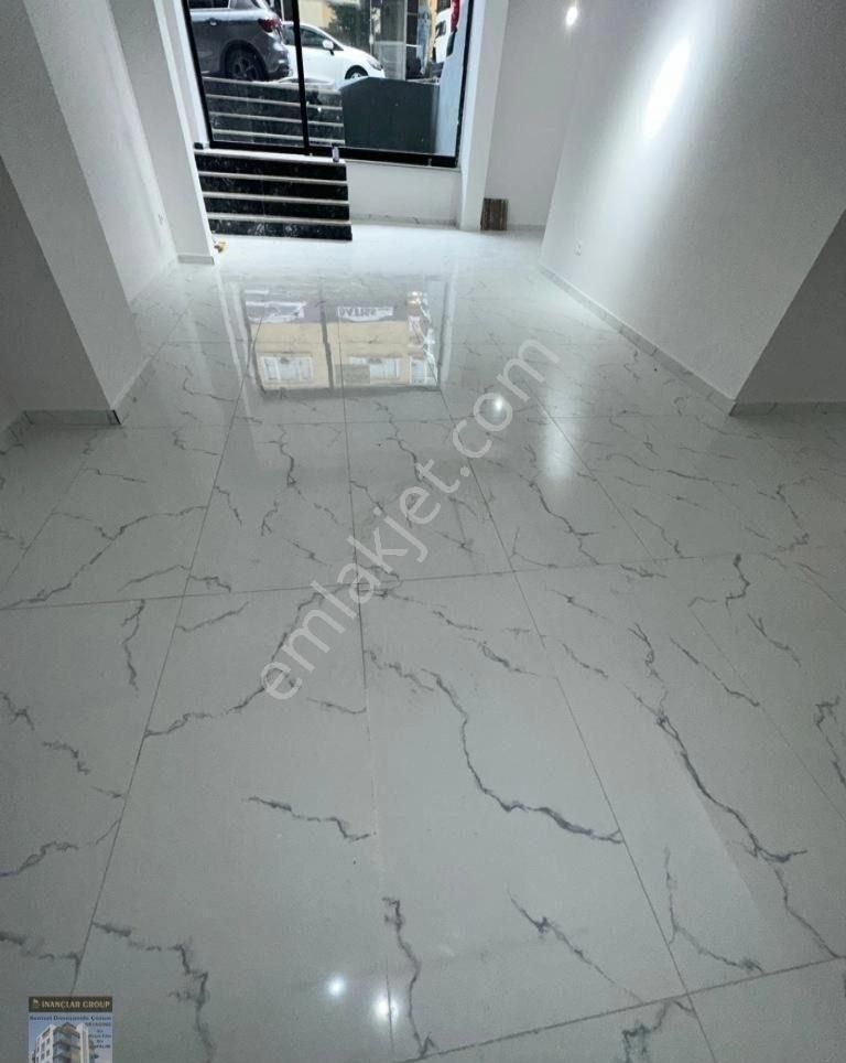 Güngören Sanayi Mahallesinde Tekstil Merkezinde Kredili 80 M2 Satılık Dükkan - Görsel 11