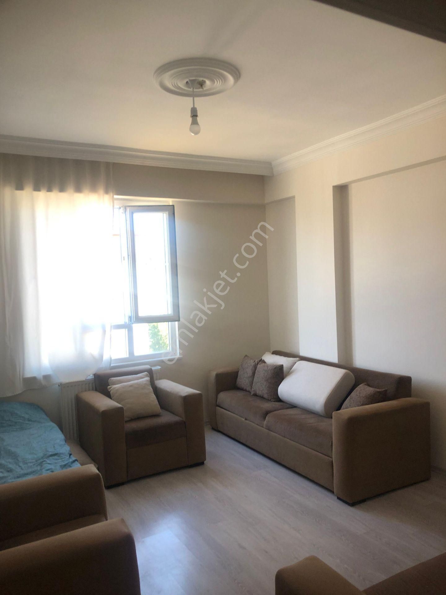 Beyşehir Beytepe Satılık Daire  BEYTEPE MAHALLESİNDE SATILIK HASTANEYE YAKIN FERAH DAİRE 3+1