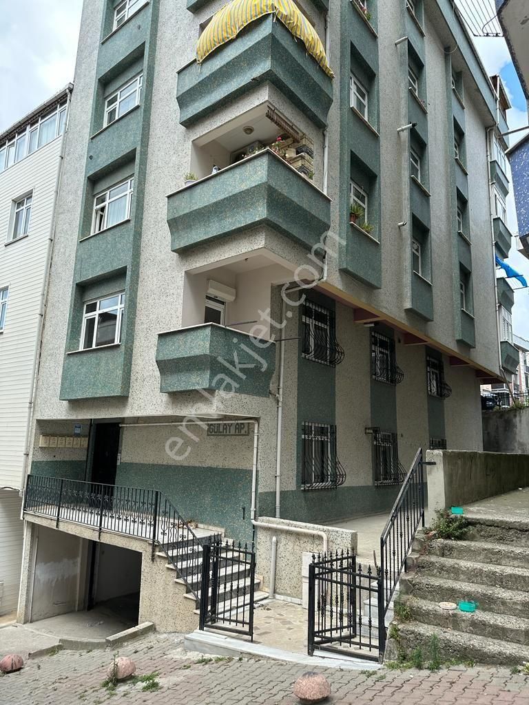 Üsküdar Kısıklı Satılık Daire UYGUN FİYATA SATILIK DAİRE