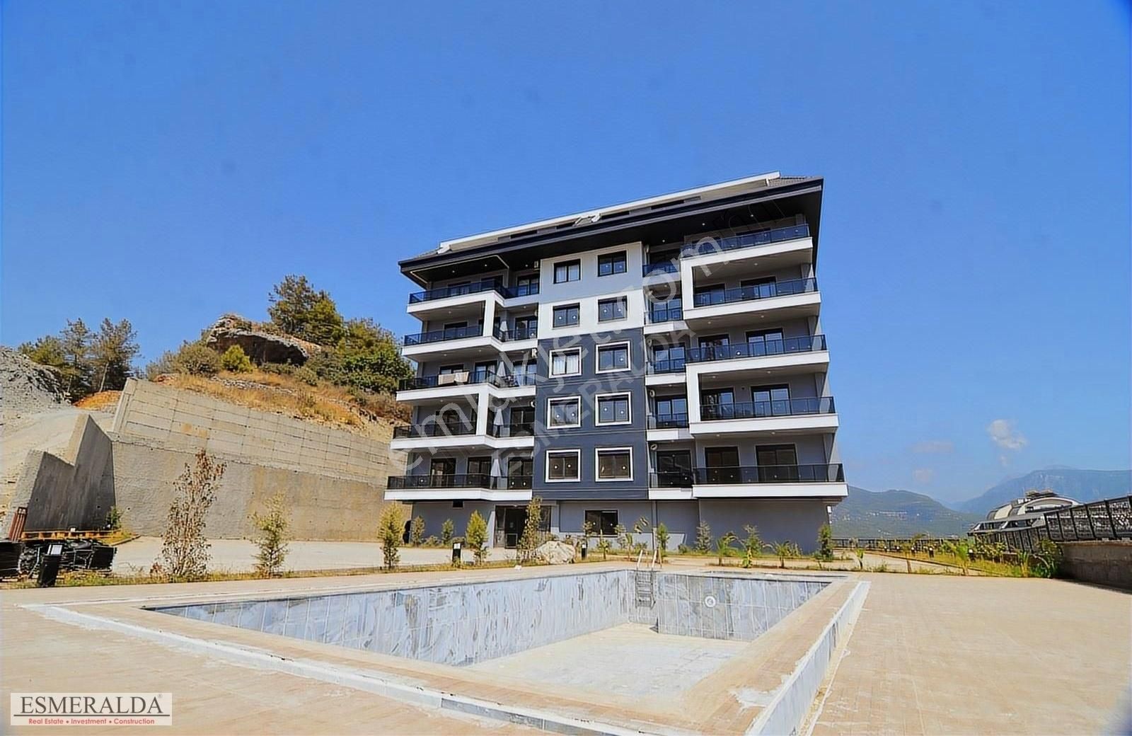 Alanya Çıplaklı Kiralık Daire ALANYA ÇIPLAKLI MAHALLESİ YENİ SİTE İÇİ KİRALIK 2+1 BOŞ DAİRE