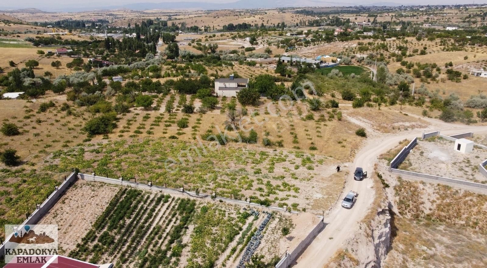 Nevşehir Merkez Uçhisar Bld. (Yukarı) Satılık Tarla KAPADOKYA EMLAK'DAN SATILIK TUTULAN MUHİTTE BAHÇE