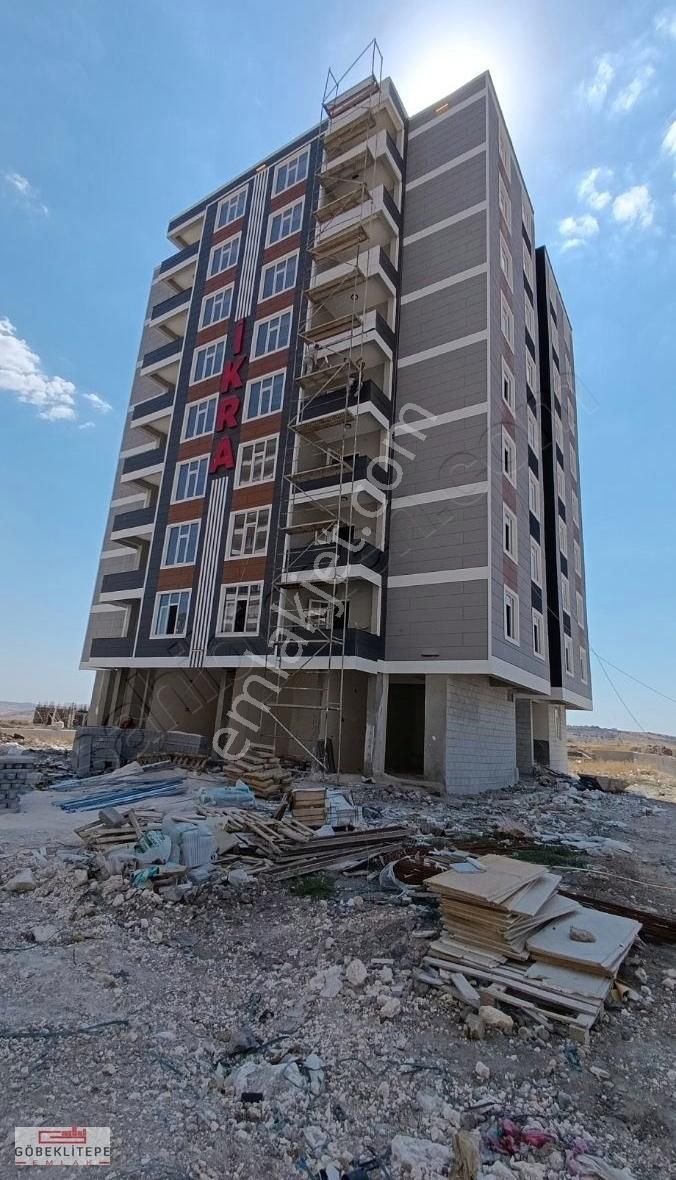 Karaköprü Seyrantepe Satılık Daire GÖBEKLİTEPE EMLAK'TAN SEYRANTEPE'DE SATILIK 2+1 ARAKAT DAİRE