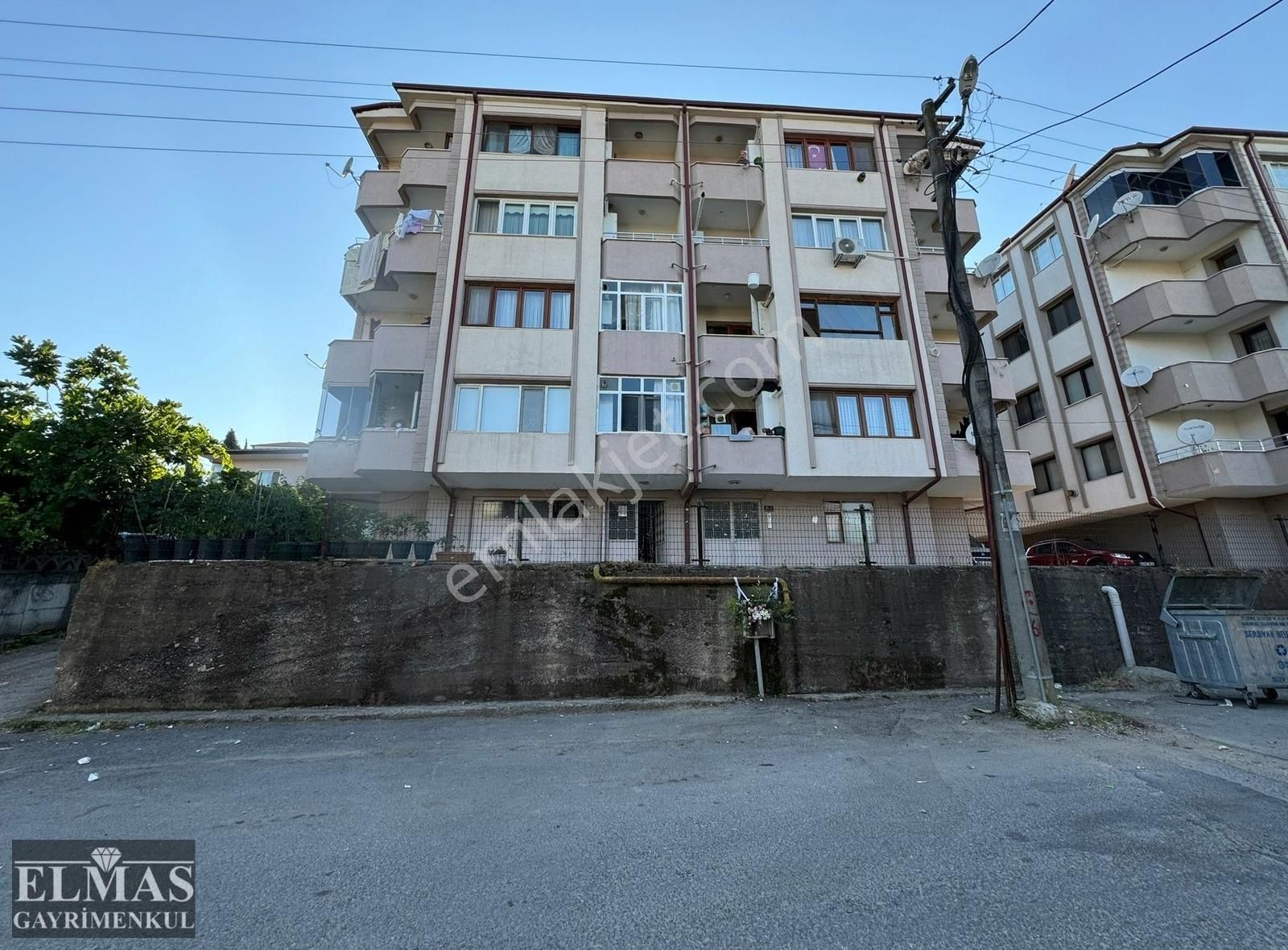 Serdivan Kemalpaşa Satılık Daire SERDİVANKEMALPAŞA MAH.'DE 3+1 SATILIK DAİRE