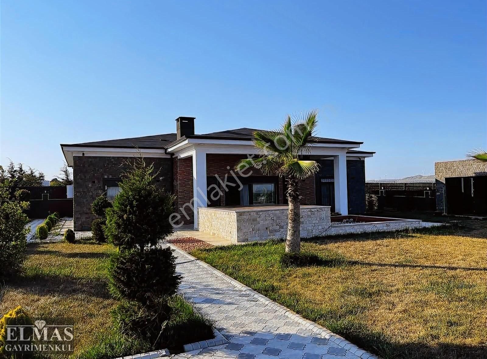 Silivri Gümüşyaka Satılık Villa İSTANBUL SİLİVRİ GÜMÜŞKAYA MAH. SATILIK MÜSTAKİL 4+1 VİLLA