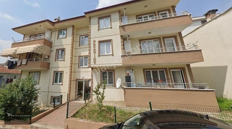 Adapazarı Hızırtepe Satılık Daire HIZIRTEPEDE SÜPER LOKASYONDA 2+1 ANAYOLA CEPHE DAİRE