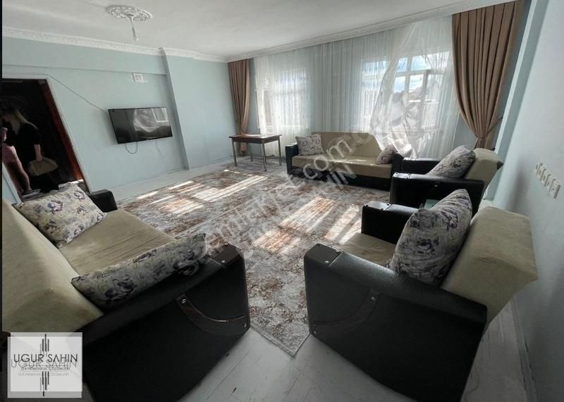 Derince Çenedağ Satılık Daire (ARAÇ TAKASLI) DERİNCE'DE SATILIK MERKEZE YAKIN FIRSAT 3+1DAİRE