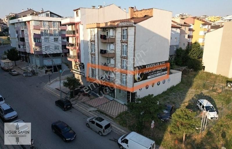 Çayırova Özgürlük Satılık Daire Uğur Şahin'den Çayırova'da 140m2 3+1 Fırsat Daire