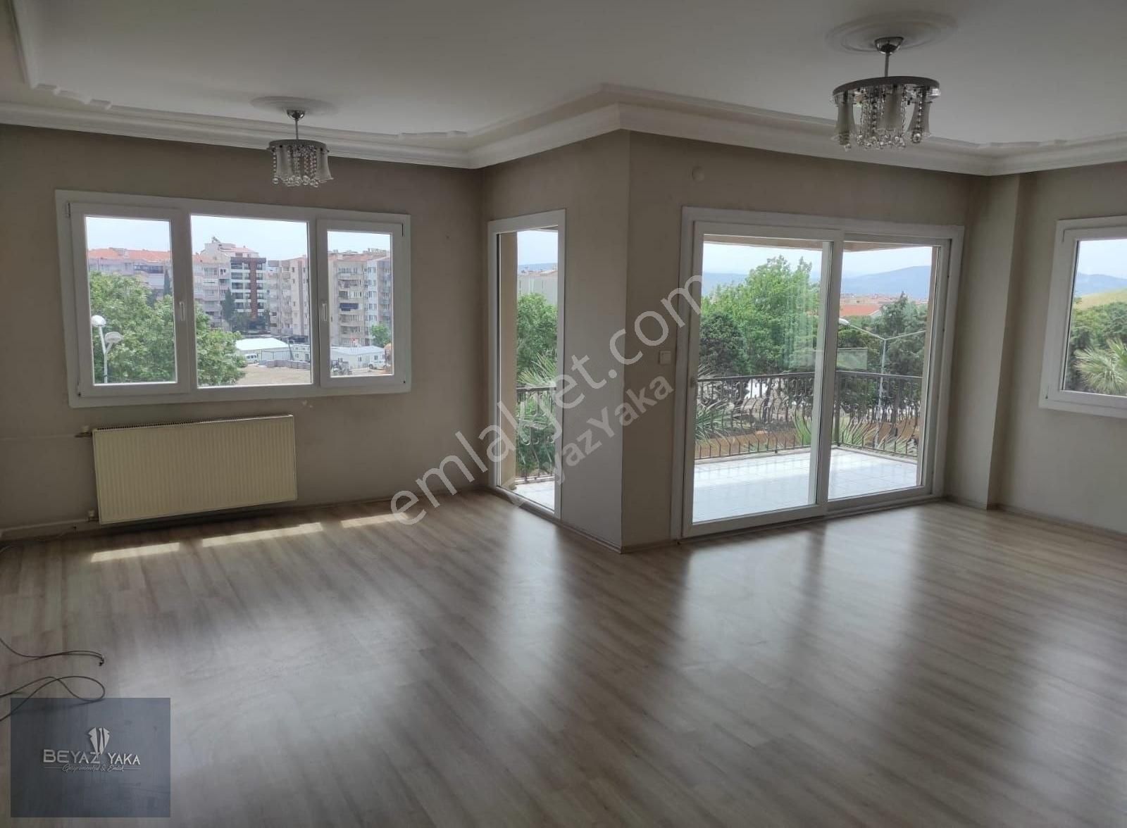 Bergama Zafer Satılık Daire BEYAZ YAKA'DAN ZAFER MAHALLESİNDE 3+1 SATILIK DAİRE