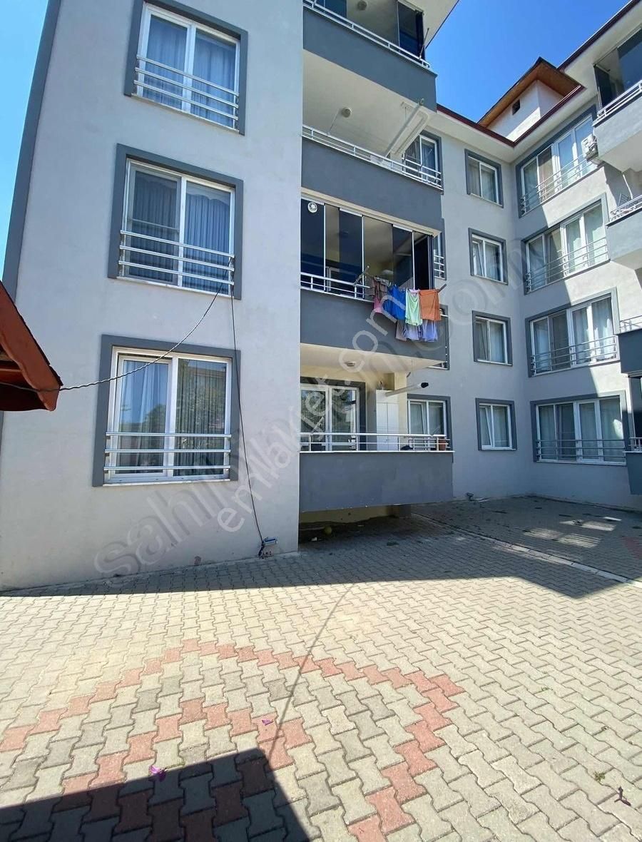 Hendek Yeni Satılık Daire Yeni mahalle merkezde 117m 2+1 daire