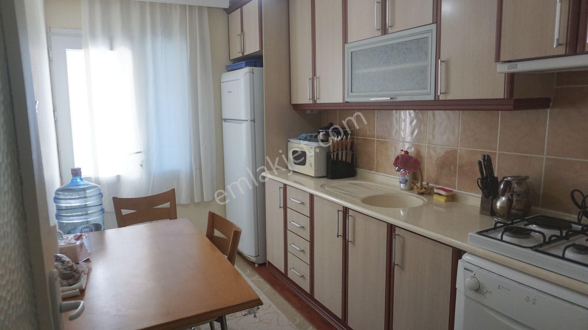 Çiğli Egekent Kiralık Daire Egekentte Satılık 3+1 Deniz Mnz.balkonlu+asansörlü Çiğli Serkan