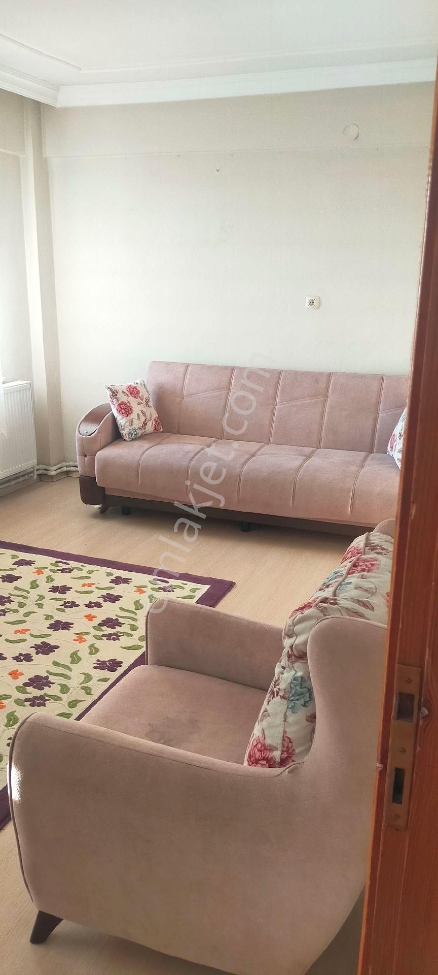 Edremit Cumhuriyet Eşyalı Kiralık Daire Edremit Eşyalı Kiralık Daire