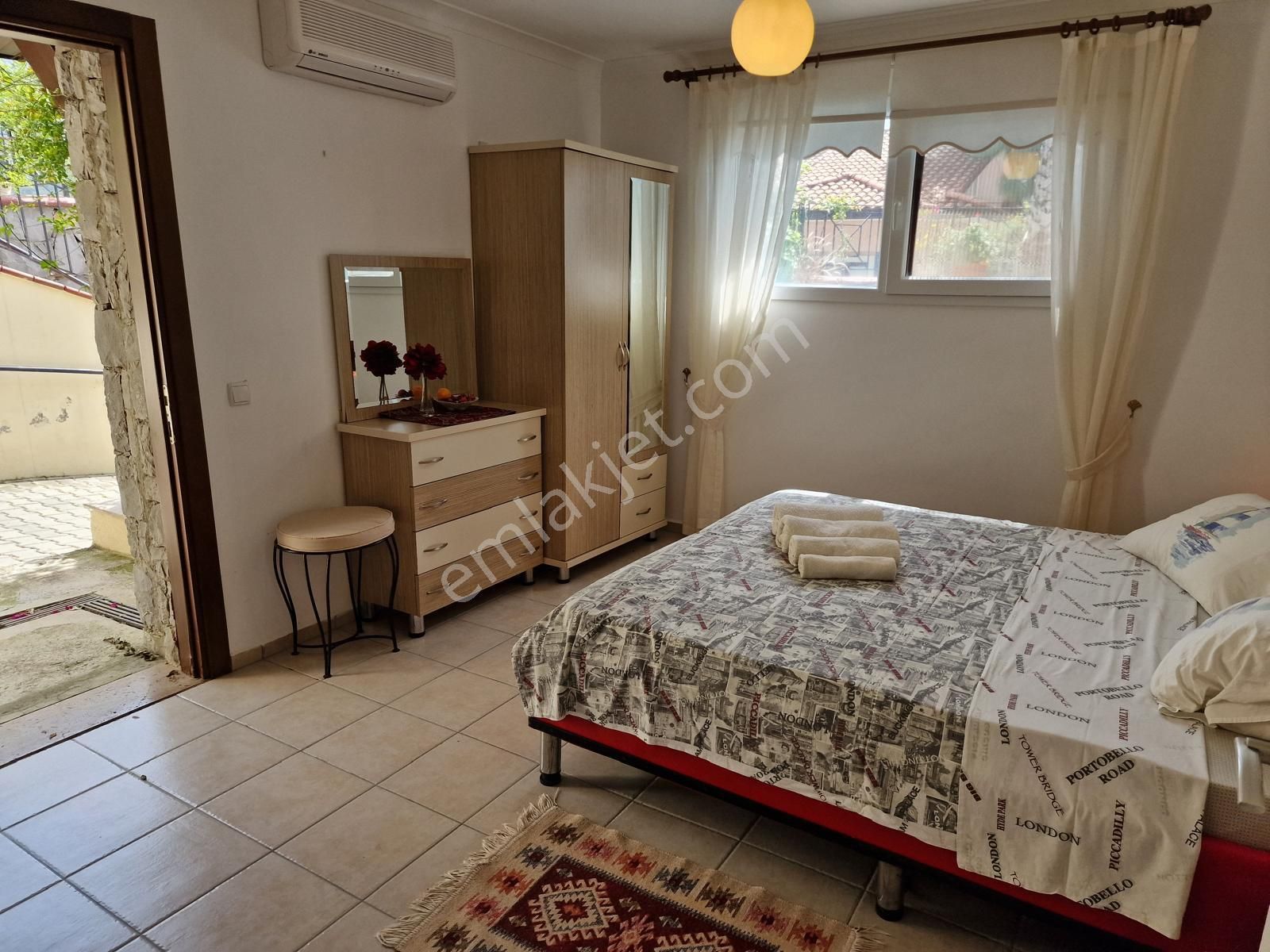 Göcek'te Site İçerisin De 4+1 Satılık Villa - Görsel 10