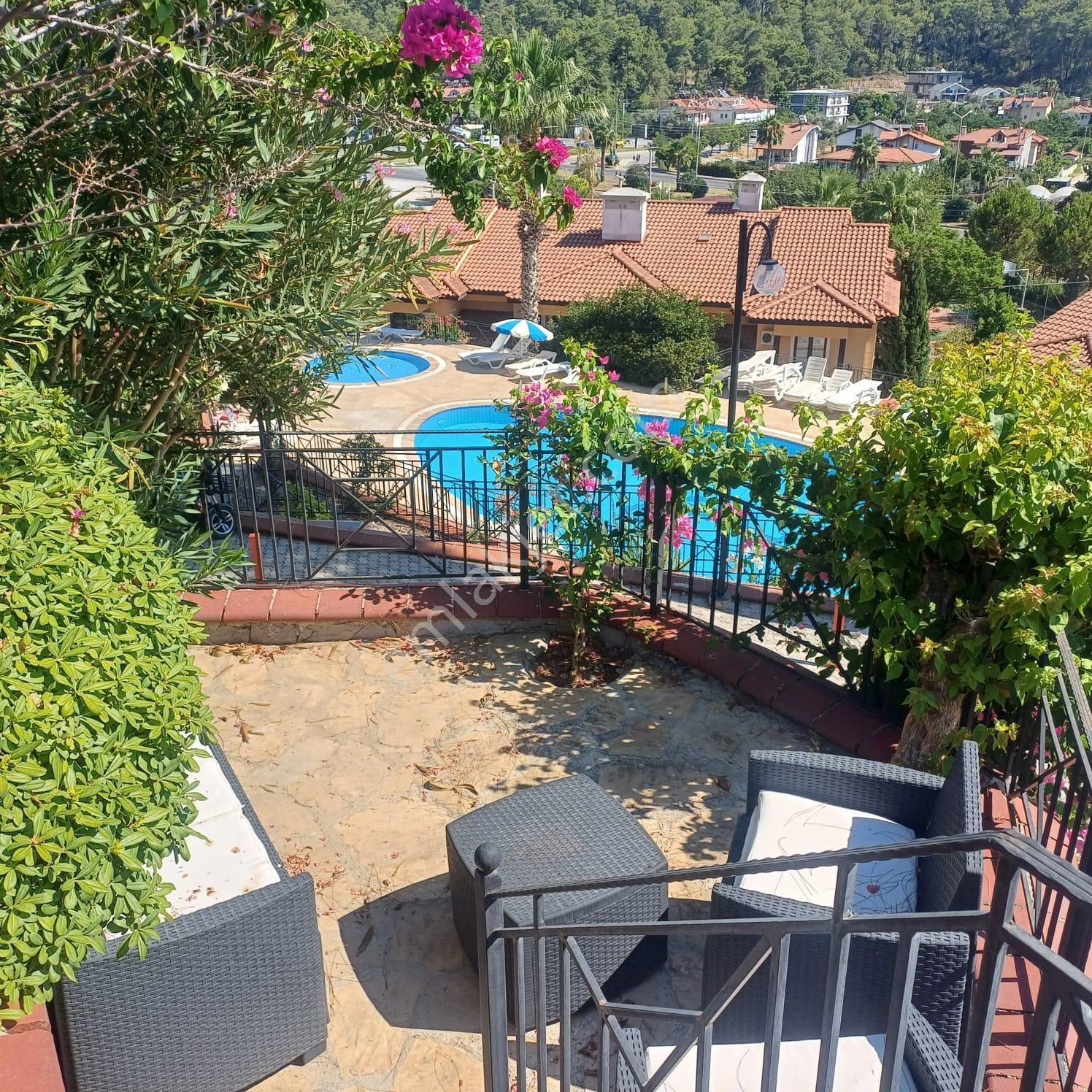 Göcek'te Site İçerisin De 4+1 Satılık Villa - Görsel 25