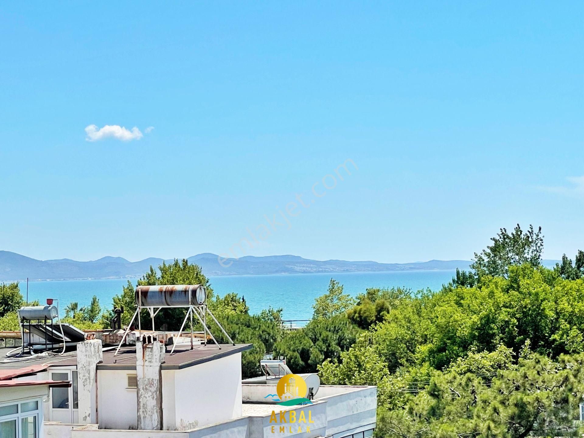 Akbaldan Altınkumda 4+1 Denize 100mt Deniz Ve Dağ Manzaralı Asansörlü Satılık Lüks Dubleks Daire