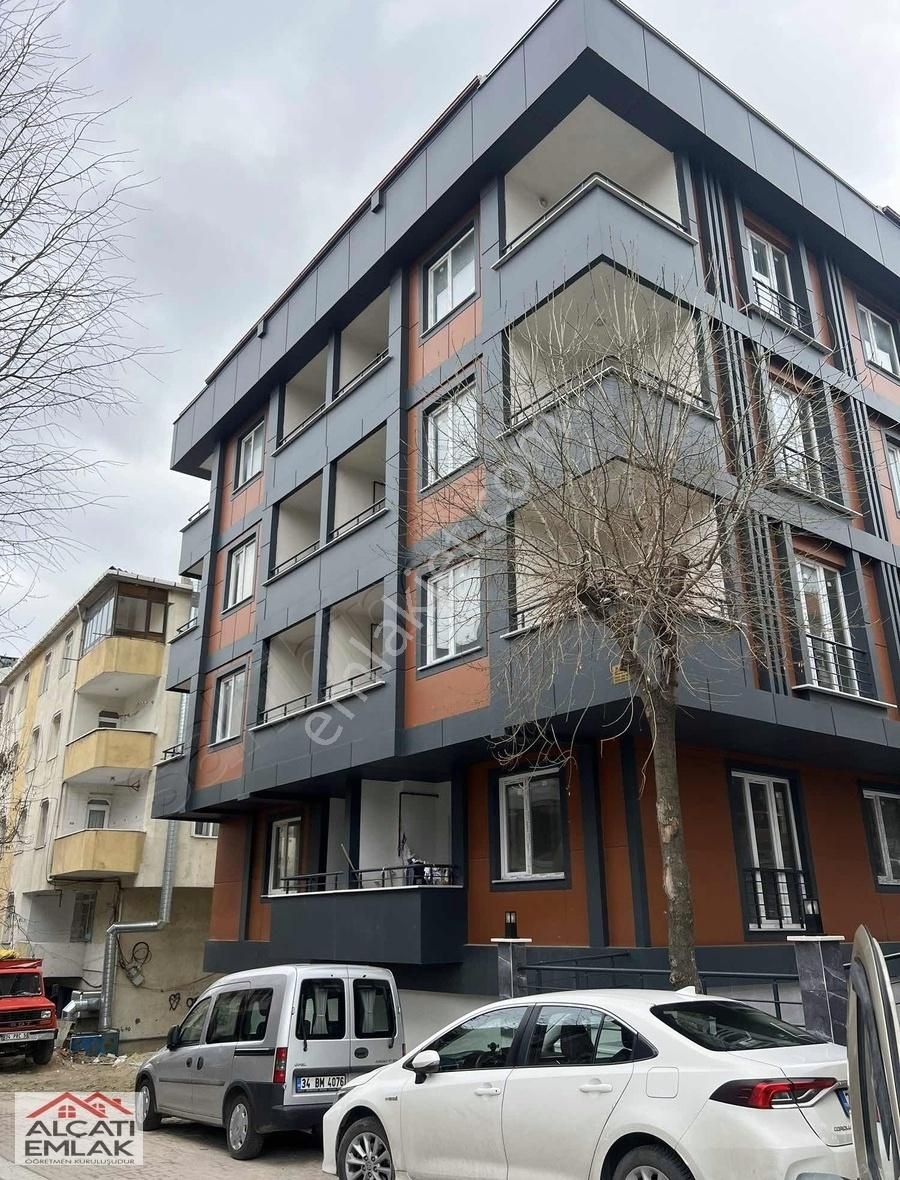 Avcılar Cihangir Satılık Daire AVCILAR CİHANGİR MAHALLESİNDE ACİL SATILIK 4+2 DUBLEKS