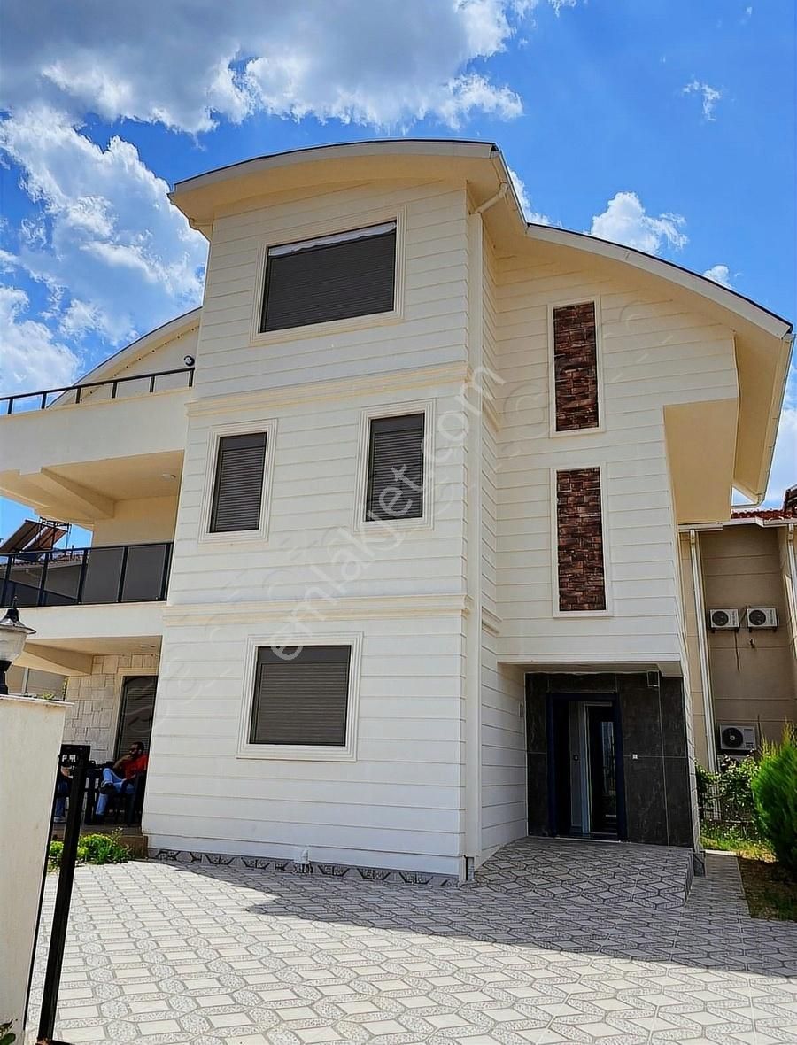 Serik Kadriye Kiralık Villa Alfa Villas'dan 3+1 Müstakil Havuzlu Villa