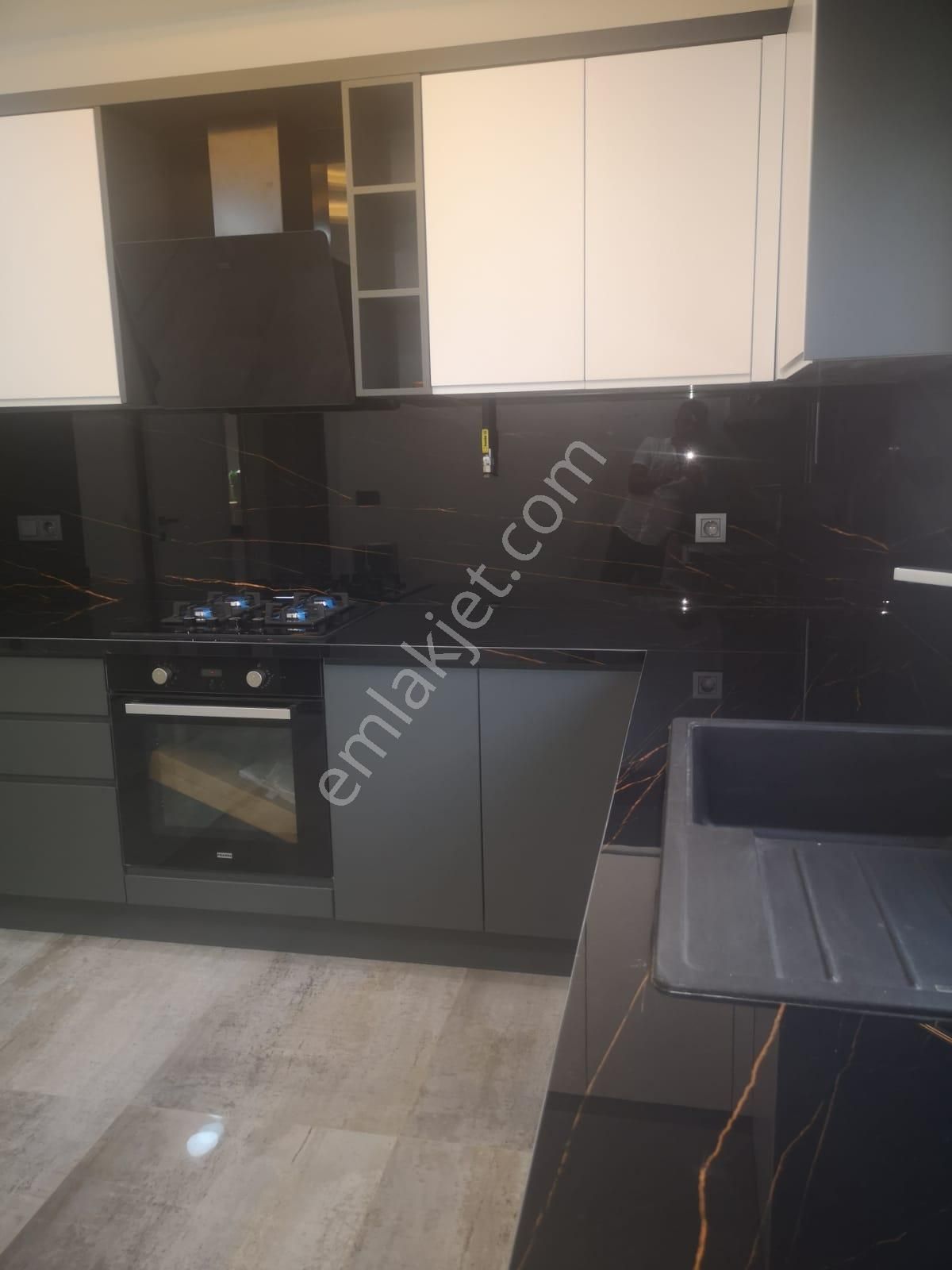 Menderes Turyap'tan Mithatpaşa Mah. 5+1 Satılık Lüx Villa - Görsel 14