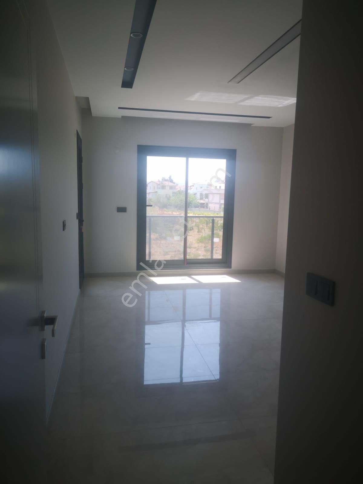 Menderes Turyap'tan Mithatpaşa Mah. 5+1 Satılık Lüx Villa - Görsel 20